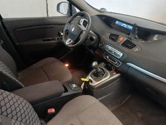 Renault Scenic Grand Scénic III (JZ) MPV 1.4 16V TCe 130 (H4J-700(H4J-A7)) [96kW]  =
(02-2009/12-2016) picture 8