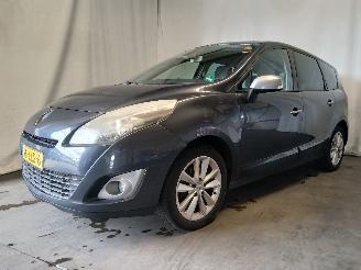 Renault Scenic Grand Scénic III (JZ) MPV 1.4 16V TCe 130 (H4J-700(H4J-A7)) [96kW]  =
(02-2009/12-2016) picture 2