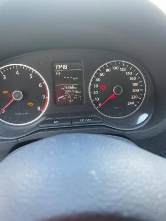 Volkswagen Polo Polo V (6R) Hatchback 1.2 TSI (CBZC(Euro 5)) [66kW]  (05-2011/05-2014)= picture 2