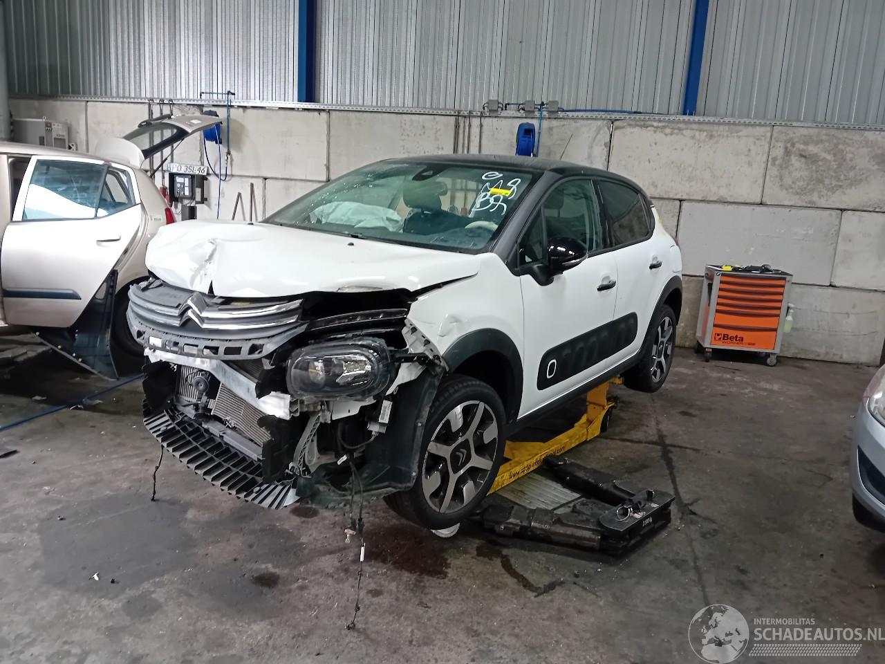 Citroën C3 C3 (SX/SW) Hatchback 1.2 12V e-THP PureTech 110 (EB2DT(HNZ)) [81kW]  (=
07-2016/...)