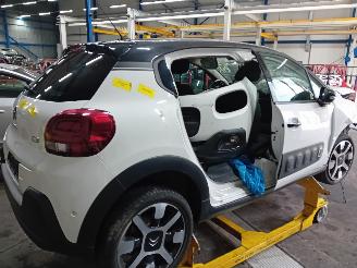 Citroën C3 C3 (SX/SW) Hatchback 1.2 12V e-THP PureTech 110 (EB2DT(HNZ)) [81kW]  (=
07-2016/...) picture 3