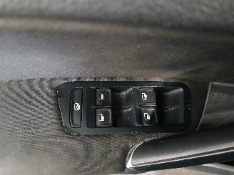 Volkswagen Golf Golf VII Variant (AUVV) Combi 1.6 TDI BlueMotion 16V (CRKB) [81kW]  (0=
5-2013/12-2020) picture 12