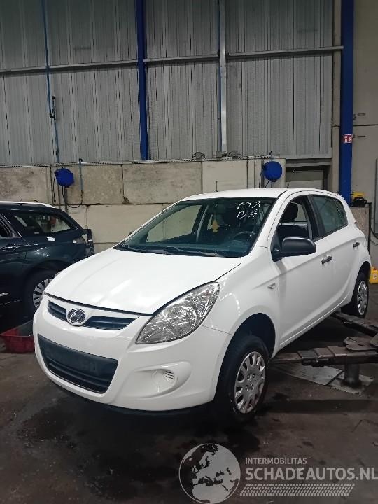 Hyundai I-20 i20 Hatchback 1.2i 16V (G4LA) [57kW]  (09-2008/12-2012)