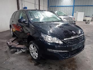 Peugeot 308 308 SW (L4/L9/LC/LJ/LR) Combi 5-drs 1.6 BlueHDi 120 (DV6FC(BHZ)) [88kW=
]  (03-2014/12-2021) picture 2