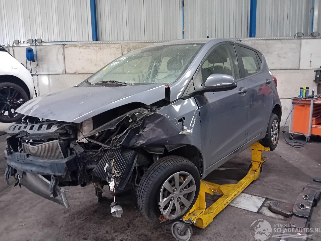 Hyundai I-10 i10 (B5) Hatchback 1.0 12V (G3LA) [49kW]  (08-2013/06-2020)