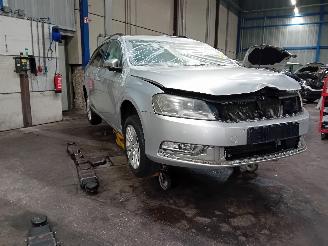 Volkswagen Passat Passat Variant (365) Combi 1.4 TSI 16V (CAXA(Euro 5)) [90kW]  (08-2010=
/12-2014) picture 2
