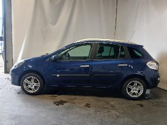 Renault Clio Clio III Estate/Grandtour (KR) Combi 1.2 16V TCE 100 (D4F-784(D4F-H7))=
 [74kW]  (11-2007/12-2012) picture 4