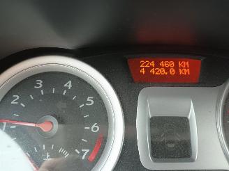 Renault Clio Clio III Estate/Grandtour (KR) Combi 1.2 16V TCE 100 (D4F-784(D4F-H7))=
 [74kW]  (11-2007/12-2012) picture 2