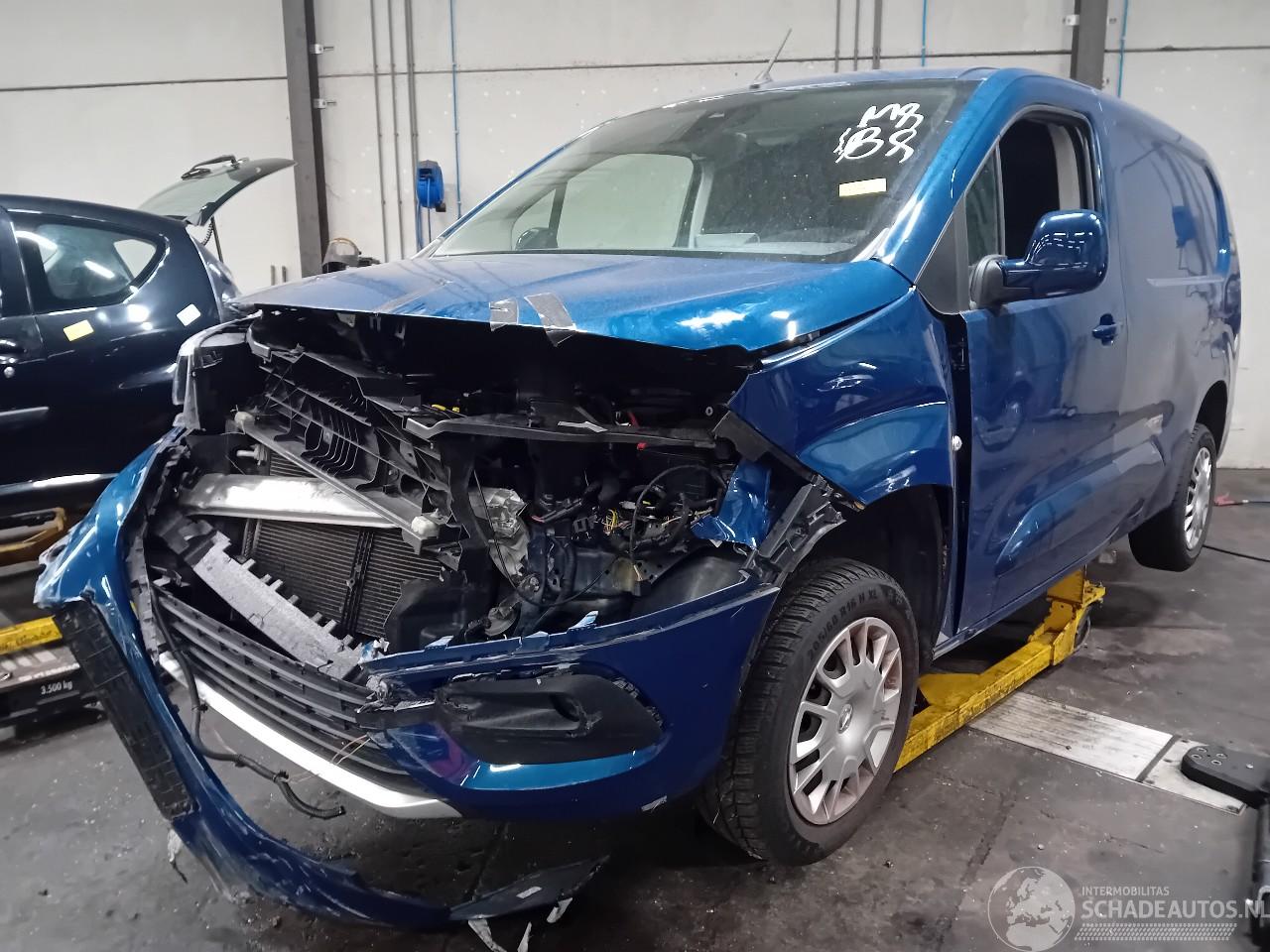 Opel Combo Combo Cargo Van 1.5 CDTI 100 (D15DT(DV5RD)) [75kW]  (08-2018/...)
