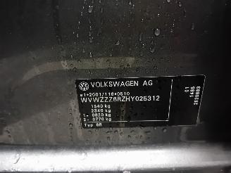 Volkswagen Polo Polo V (6R) Hatchback 1.0 12V BlueMotion Technology (CHYB) [55kW]  (01=
-2014/10-2017) picture 6