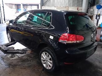 Volkswagen Golf Golf VI (5K1) Hatchback 1.2 TSI (CBZA) [63kW]  (05-2010/11-2012) picture 4