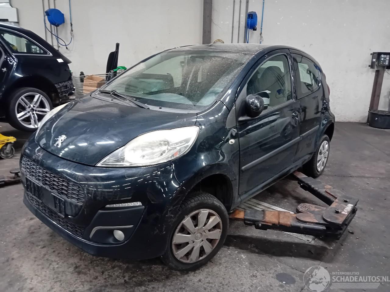 Peugeot 107 107 Hatchback 1.0 12V (384F(1KR)) [50kW]  (06-2005/05-2014)