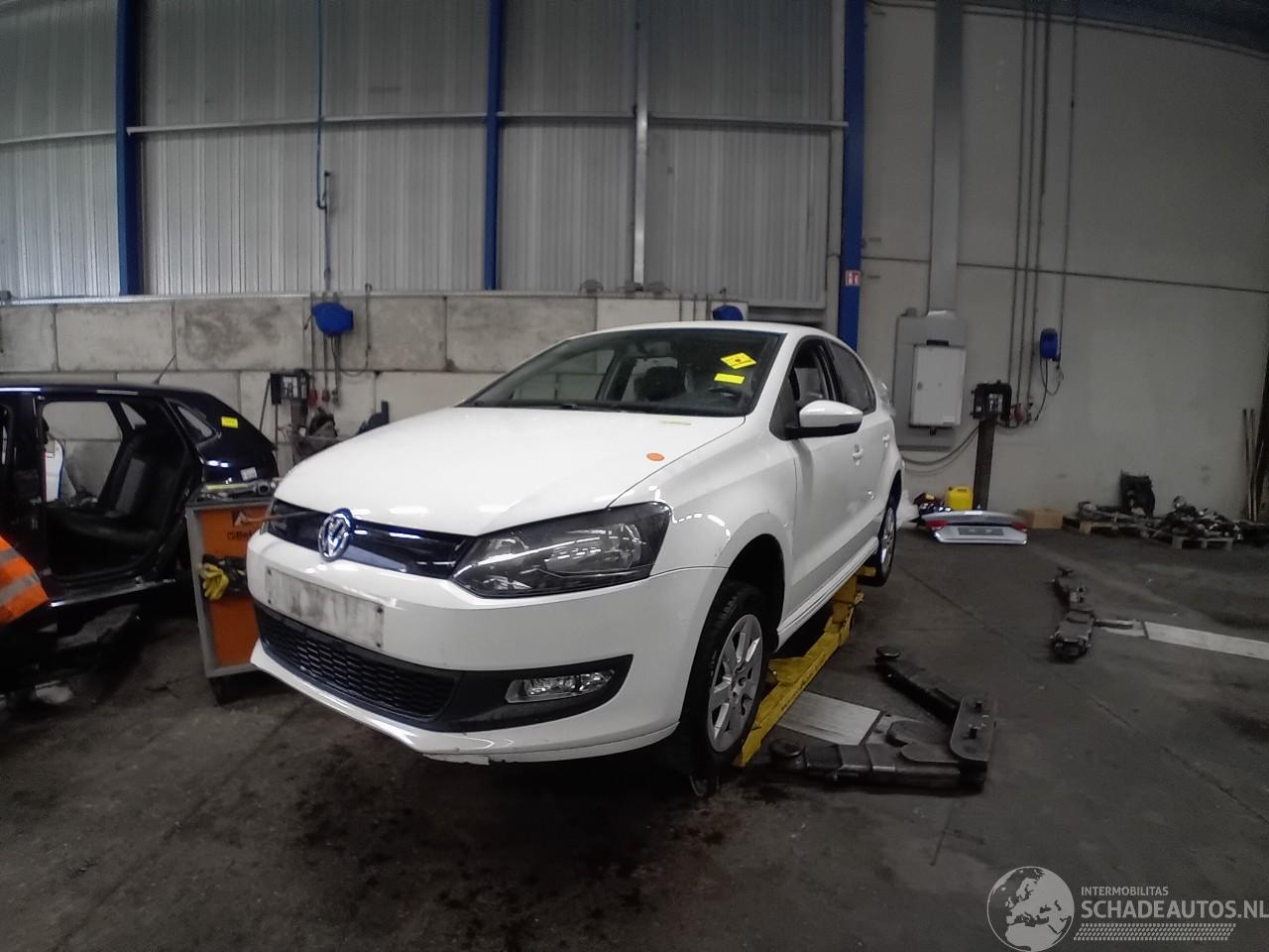 Volkswagen Polo Polo V (6R) Hatchback 1.2 TDI 12V BlueMotion (CFWA(Euro 5)) [55kW]  (1=
0-2009/05-2014)