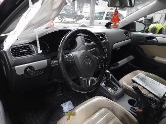 Volkswagen Jetta Jetta IV (162/16A) Sedan 1.4 TSI Hybrid 16V (CNLA(Euro 5)) [125kW]  (0=
4-2011/12-2017) picture 5