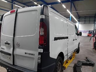 Opel Vivaro Vivaro Van 1.6 CDTi BiTurbo 125 (R9M-452(R9M-D4)) [92kW]  (03-2016/12-=
2019) picture 3