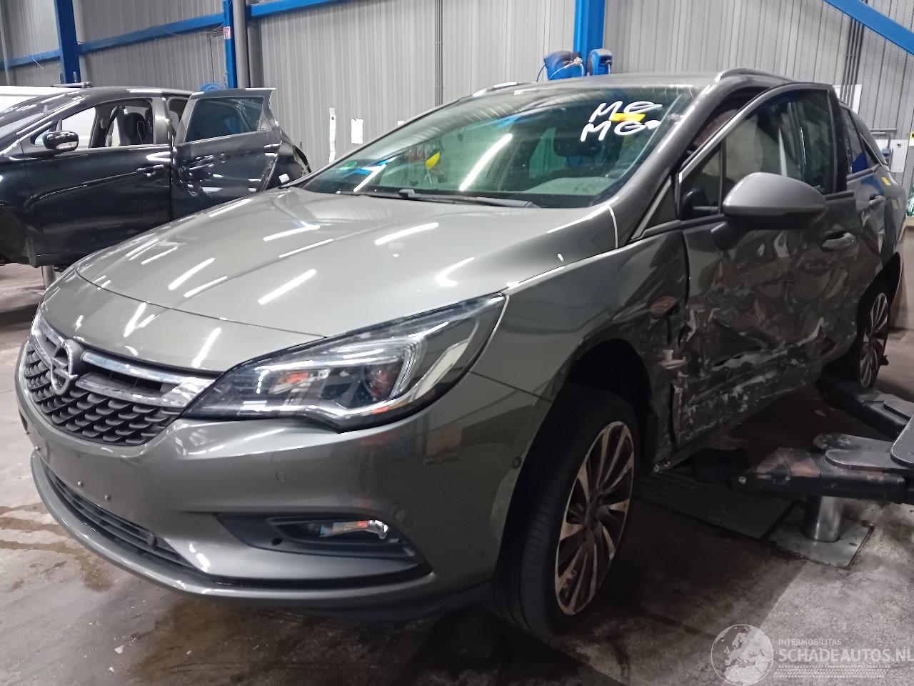 Opel Astra Astra K Sports Tourer Combi 1.4 Turbo 16V (B14XFT(Euro 6)) [110kW]  (1=
1-2015/12-2022)