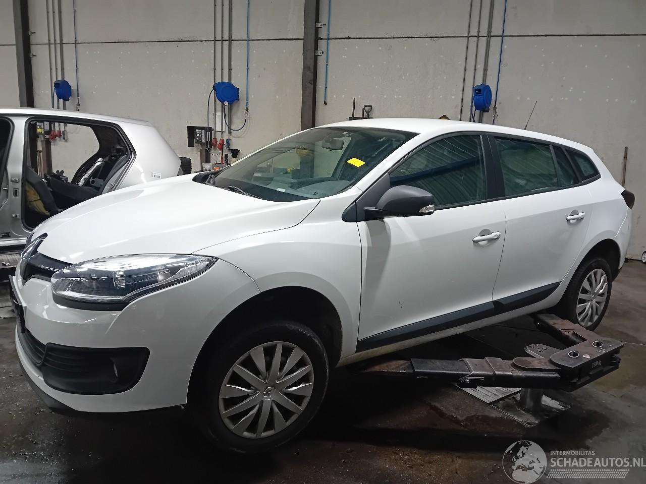 Renault Mégane Megane III Grandtour (KZ) Combi 5-drs 1.5 dCi 110 (K9K-J836) [81kW]  (=
02-2009/04-2016)