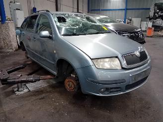 Skoda Fabia Fabia (6Y5) Combi 5-drs 1.4i 16V (BKY) [55kW]  (05-2000/12-2007) picture 2