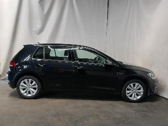 Volkswagen Golf Golf VII (AUA) Hatchback 1.0 TSI 12V BlueMotion (DKRF) [85kW]  (05-201=
5/08-2020) picture 7