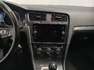 Volkswagen Golf Golf VII (AUA) Hatchback 1.0 TSI 12V BlueMotion (DKRF) [85kW]  (05-201=
5/08-2020) picture 18