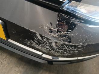 Volkswagen Golf Golf VII (AUA) Hatchback 1.0 TSI 12V BlueMotion (DKRF) [85kW]  (05-201=
5/08-2020) picture 28