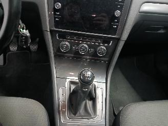 Volkswagen Golf Golf VII (AUA) Hatchback 1.0 TSI 12V BlueMotion (DKRF) [85kW]  (05-201=
5/08-2020) picture 19