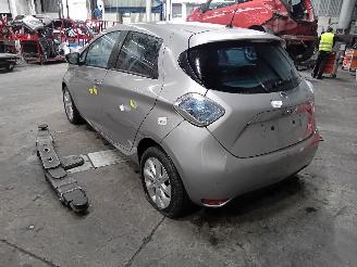 Renault Zoé Zoé (AG) Hatchback 5-drs R90 (5AQ-601) [68kW]  (09-2016/03-2024) picture 4