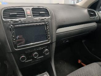 Volkswagen Golf Golf VI (5K1) Hatchback 1.2 TSI BlueMotion (CBZB) [77kW]  (11-2008/11-=
2012) picture 18