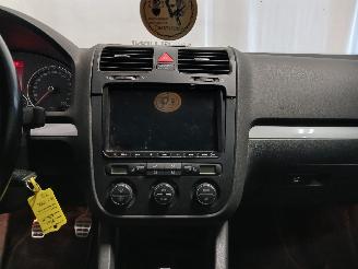 Volkswagen Golf Golf V (1K1) Hatchback 1.4 TSI 122 16V (CAXA(Euro 5)) [90kW]  (05-2007=
/11-2008) picture 16