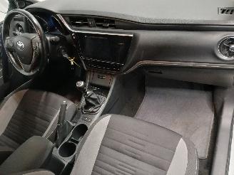 Toyota Auris Auris Touring Sports (E18) Combi 1.2 T 16V (8NR-FTS) [85kW]  (03-2015/=
12-2018) picture 8