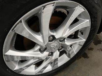 Toyota Auris Auris Touring Sports (E18) Combi 1.2 T 16V (8NR-FTS) [85kW]  (03-2015/=
12-2018) picture 27