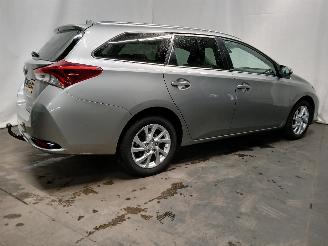 Toyota Auris Auris Touring Sports (E18) Combi 1.2 T 16V (8NR-FTS) [85kW]  (03-2015/=
12-2018) picture 6