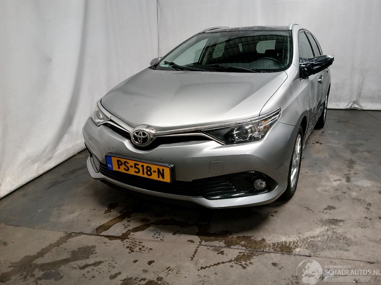 Toyota Auris Auris Touring Sports (E18) Combi 1.2 T 16V (8NR-FTS) [85kW]  (03-2015/=
12-2018)