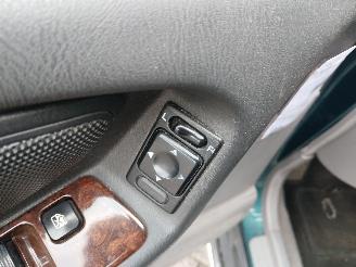 Subaru Forester Forester (SF) SUV 2.0 16V (EJ202) [90kW]  (08-1997/09-2002) picture 14