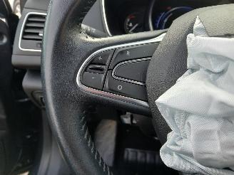 Renault Mégane Megane IV Estate (RFBK) Combi 5-drs 1.3 TCE 140 16V (H5H-450(H5H-A4)) =
[103kW]  (01-2018/...) picture 13