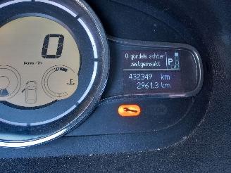 Renault Mégane Megane III Grandtour (KZ) Combi 5-drs 1.5 dCi 110 (K9K-837(K9K-N8)) [8=
1kW]  (02-2009/04-2016) picture 2