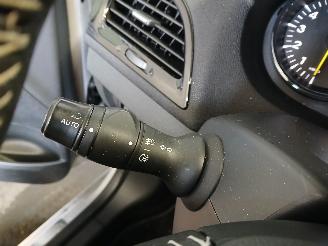 Renault Mégane Megane III Grandtour (KZ) Combi 5-drs 1.4 16V TCe 130 (H4J-700(H4J-A7)=
) [96kW]  (05-2009/02-2016) picture 13