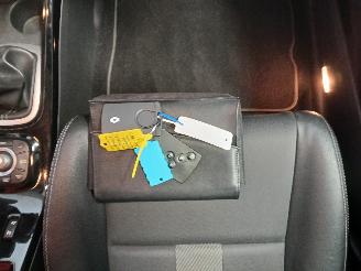 Renault Mégane Megane III Grandtour (KZ) Combi 5-drs 1.4 16V TCe 130 (H4J-700(H4J-A7)=
) [96kW]  (05-2009/02-2016) picture 17