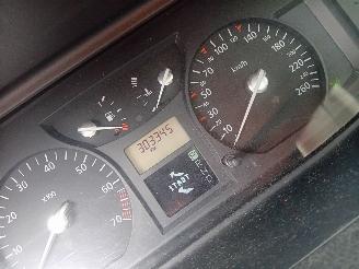 Renault Vel-satis Vel Satis (BJ) MPV 3.5 V6 24V (V4Y-701) [177kW]  (06-2002/10-2009) picture 2