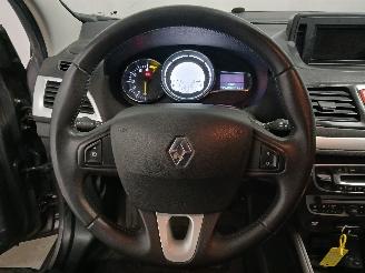 Renault Mégane Megane III Grandtour (KZ) Combi 5-drs 1.4 16V TCe 130 (H4J-700(H4J-A7)=
) [96kW]  (05-2009/02-2016) picture 13