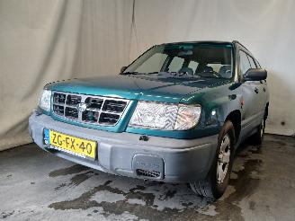 Unfallwagen Subaru Forester Forester (SF) SUV 2.0 16V (EJ202) [90kW]  (08-1997/09-2002) 1999/4