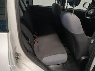 Fiat Panda Panda/Pandina (312) Hatchback 0.9 TwinAir 60 (312.A.6000) [44kW]  (12-=
2013/...) picture 10