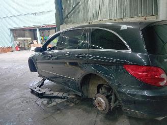 Mercedes R-klasse R (W251) MPV 3.5 350 V6 24V (M272.967) [200kW]  (01-2007/12-2012) picture 4