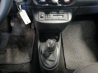 Renault Twingo Twingo II (CN) Hatchback 3-drs 1.2 (D7F-800(Euro 4)) [43kW]  (03-2007/=
09-2014) picture 17