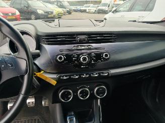 Alfa Romeo Giulietta Giulietta (940) Hatchback 1.4 TB 16V MultiAir (940.A.2000) [125kW]  (0=
4-2010/10-2018) picture 15