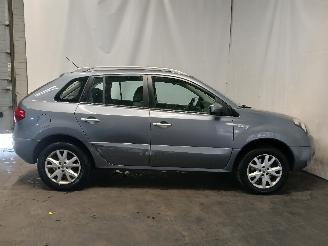 Renault Koleos Koleos I SUV 2.5 16V (2TR-702) [126kW]  (09-2008/06-2017) picture 6