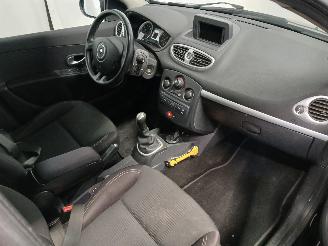 Renault Clio Clio III Estate/Grandtour (KR) Combi 1.2 16V TCE 100 (D4F-784(D4F-H7))=
 [74kW]  (11-2007/12-2012) picture 8