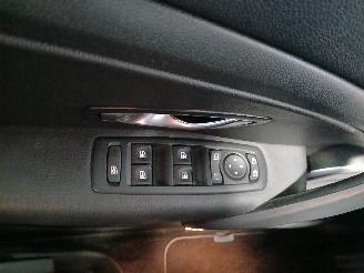 Renault Mégane Megane III Grandtour (KZ) Combi 5-drs 2.0 16V CVT (M4R-F713) [103kW]  =
(05-2009/02-2016) picture 13