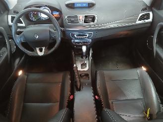 Renault Mégane Megane III Grandtour (KZ) Combi 5-drs 2.0 16V CVT (M4R-F713) [103kW]  =
(05-2009/02-2016) picture 11