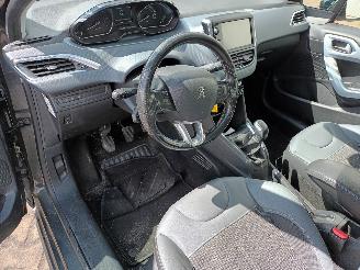 Peugeot 208 208 I (CA/CC/CK/CL) Hatchback 1.6 Blue HDi 100 (DV6FD(BHY)) [73kW]  (0=
1-2015/12-2019) picture 12